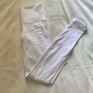 White Lululemon Wunder Under High-Rise Tight 25”